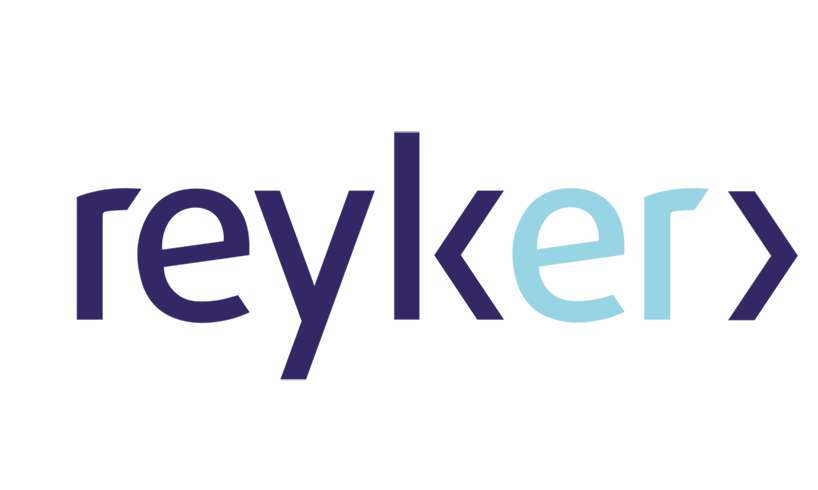 Reyker: Introducing Live Chat into Client Services
