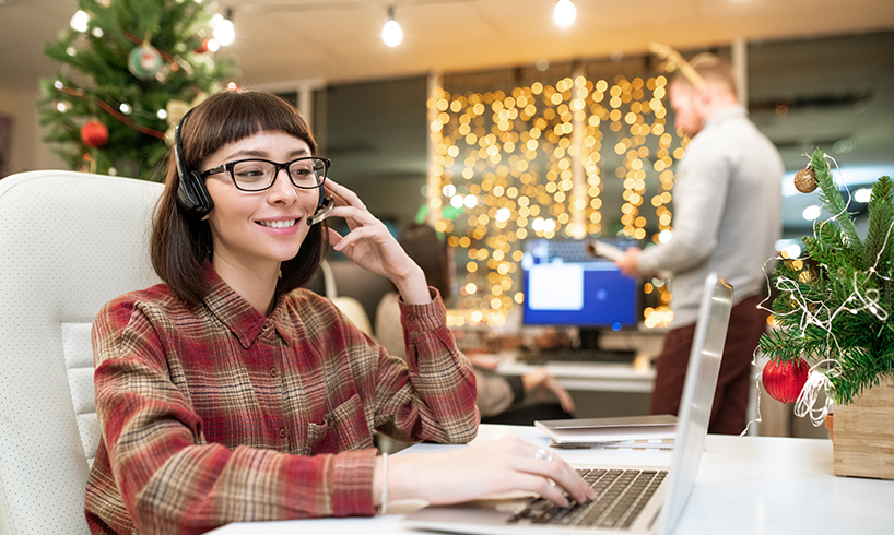 Help when help is needed: Keep your charity accessible this Christmas with Live Chat Software